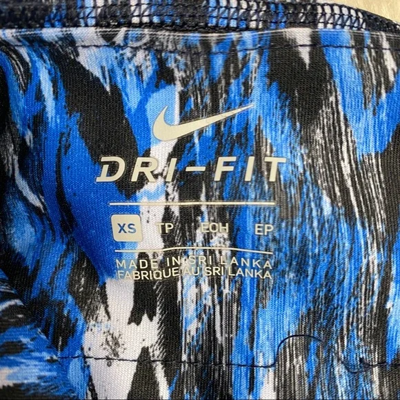 Nike Dri-Fit Leggings w/ Mesh Panels - Picture 4 of 6